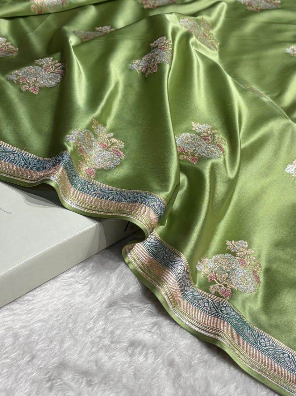 Pista Meenakari Mashru Katan Silk Banarasi Saree