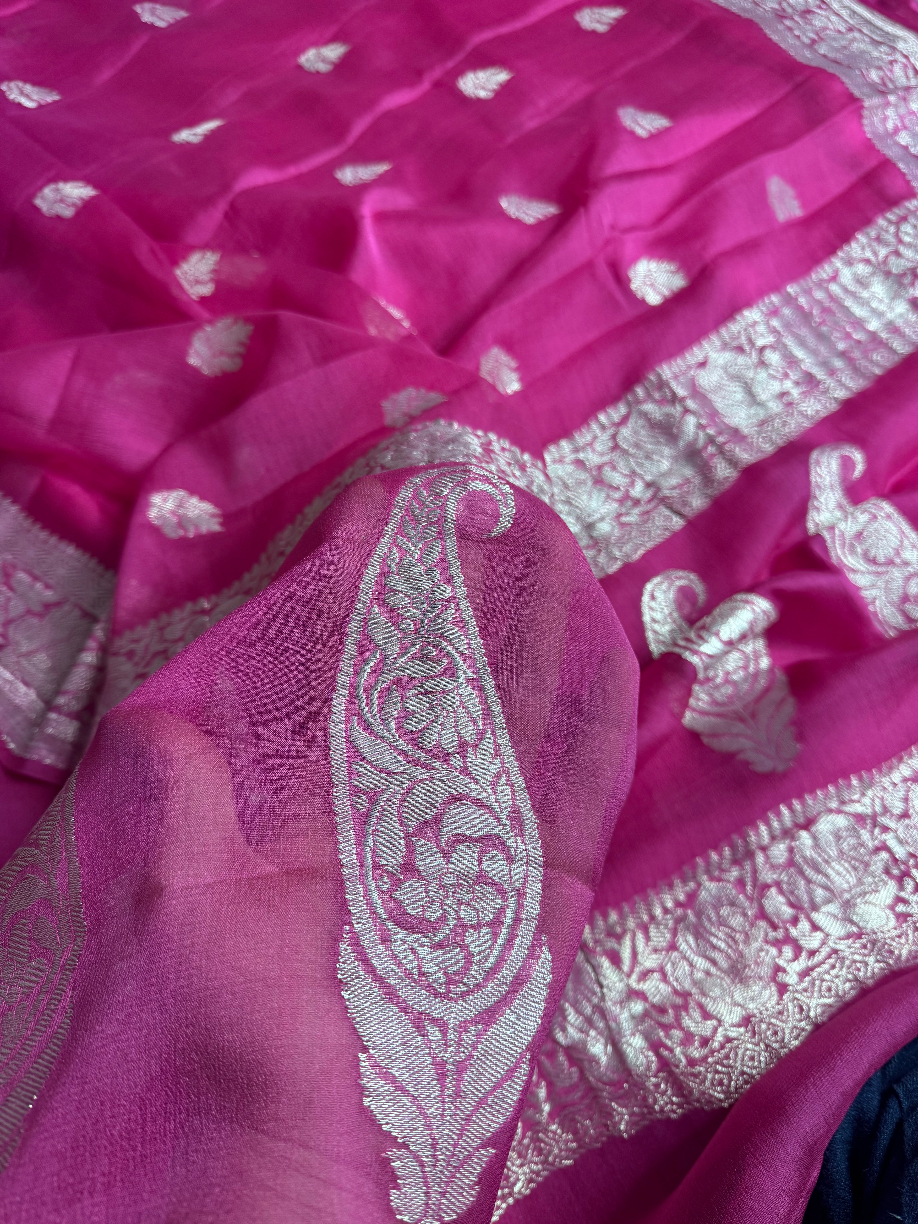 Rani Pink Pure Khaddi Chiffon Silk Banarasi Saree