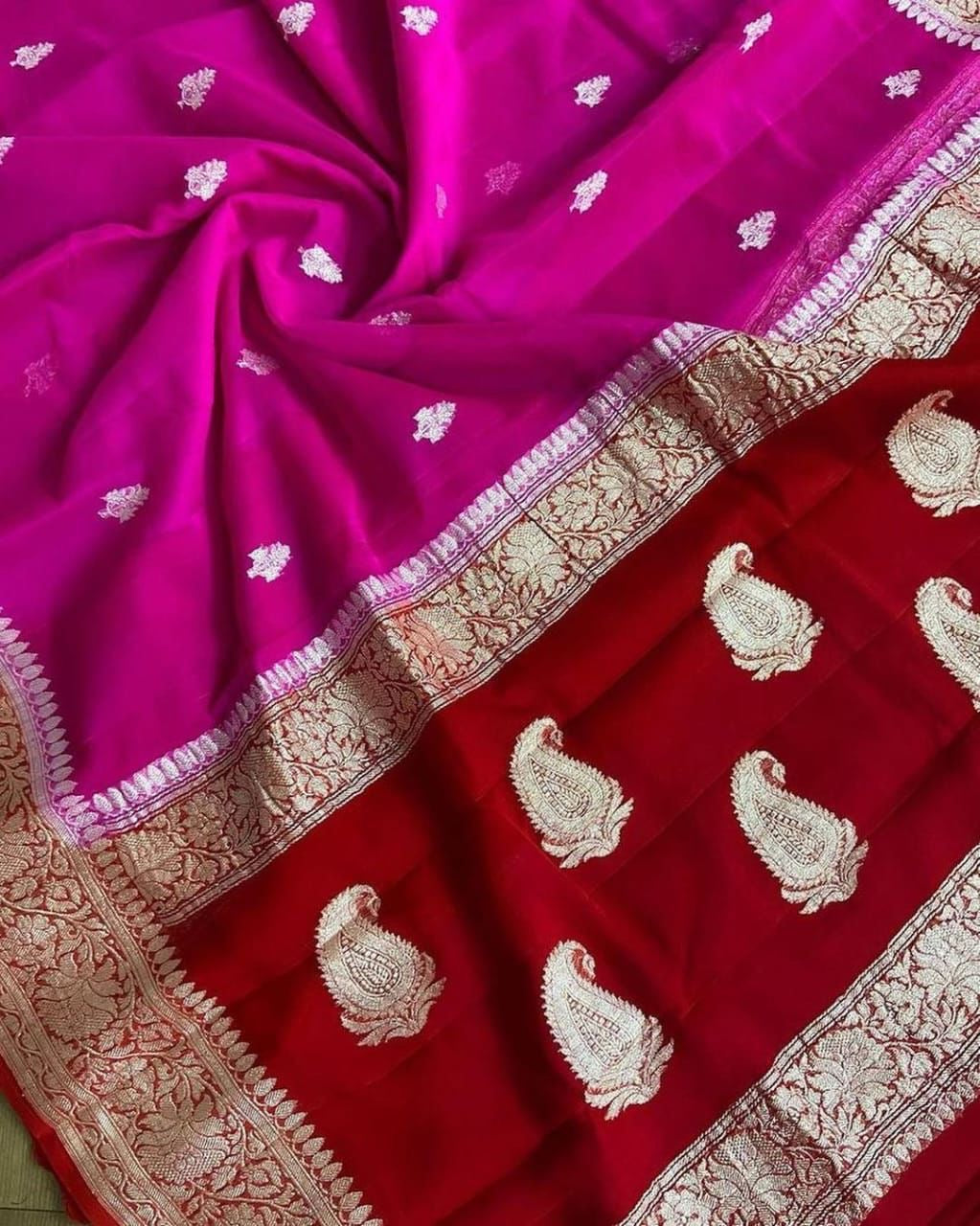 Red & Rani Pure khaddi Chiffon Silk Banarasi Saree