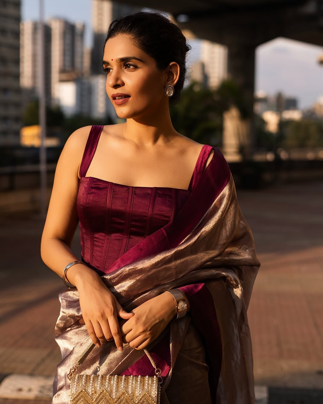 Reddish Wine Pure Glass Tissue Silk Banarasi Saree