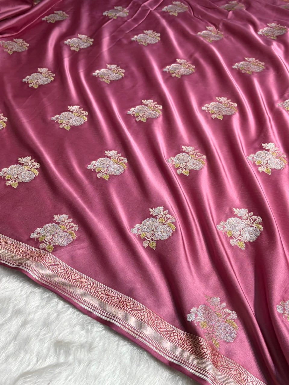 Mauve Pink Meenakari Mashru Katan Silk Banarasi Saree
