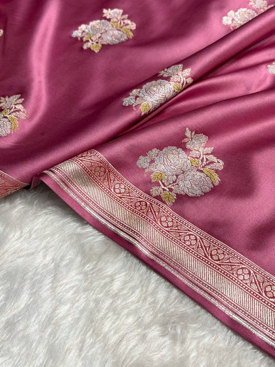 Mauve Pink Meenakari Mashru Katan Silk Banarasi Saree