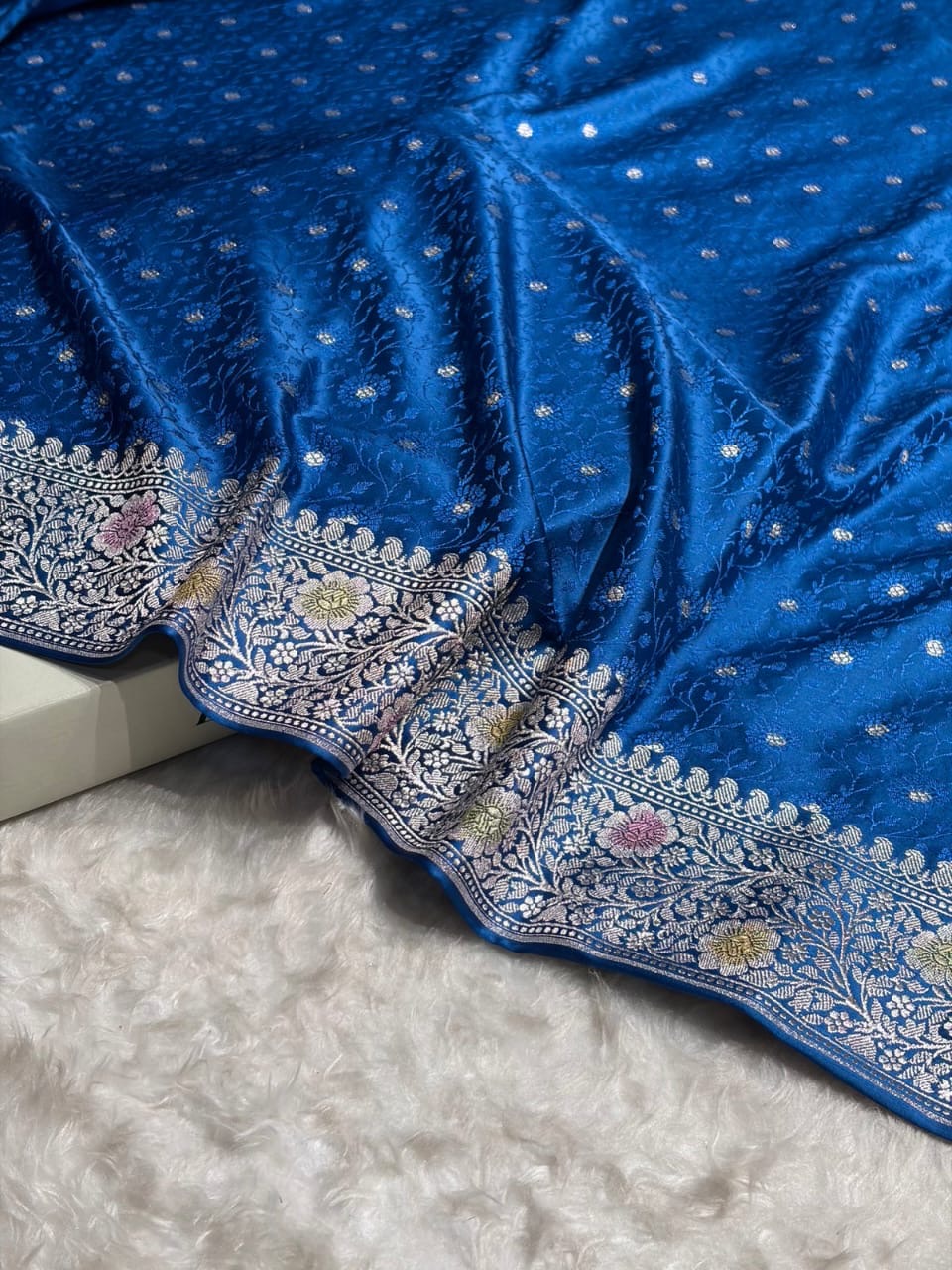 Peacock Tanchui Meenakri Mashru Katan Silk Banarasi Saree