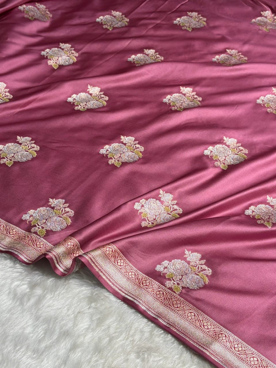 Mauve Pink Meenakari Mashru Katan Silk Banarasi Saree