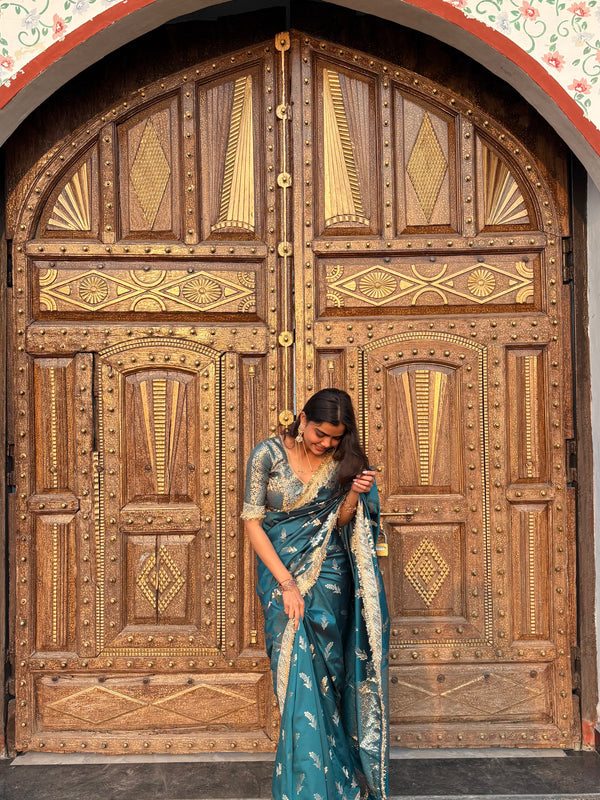 Saffire Green Banarasi Nazakat Soft Silk Saree
