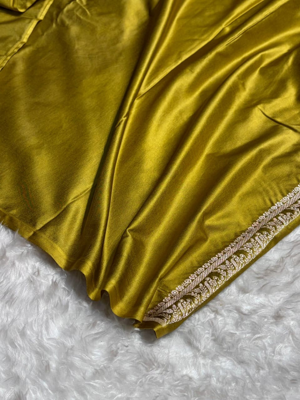 Mustard Green Meenakri Mashru Katan Silk Banarasi Saree