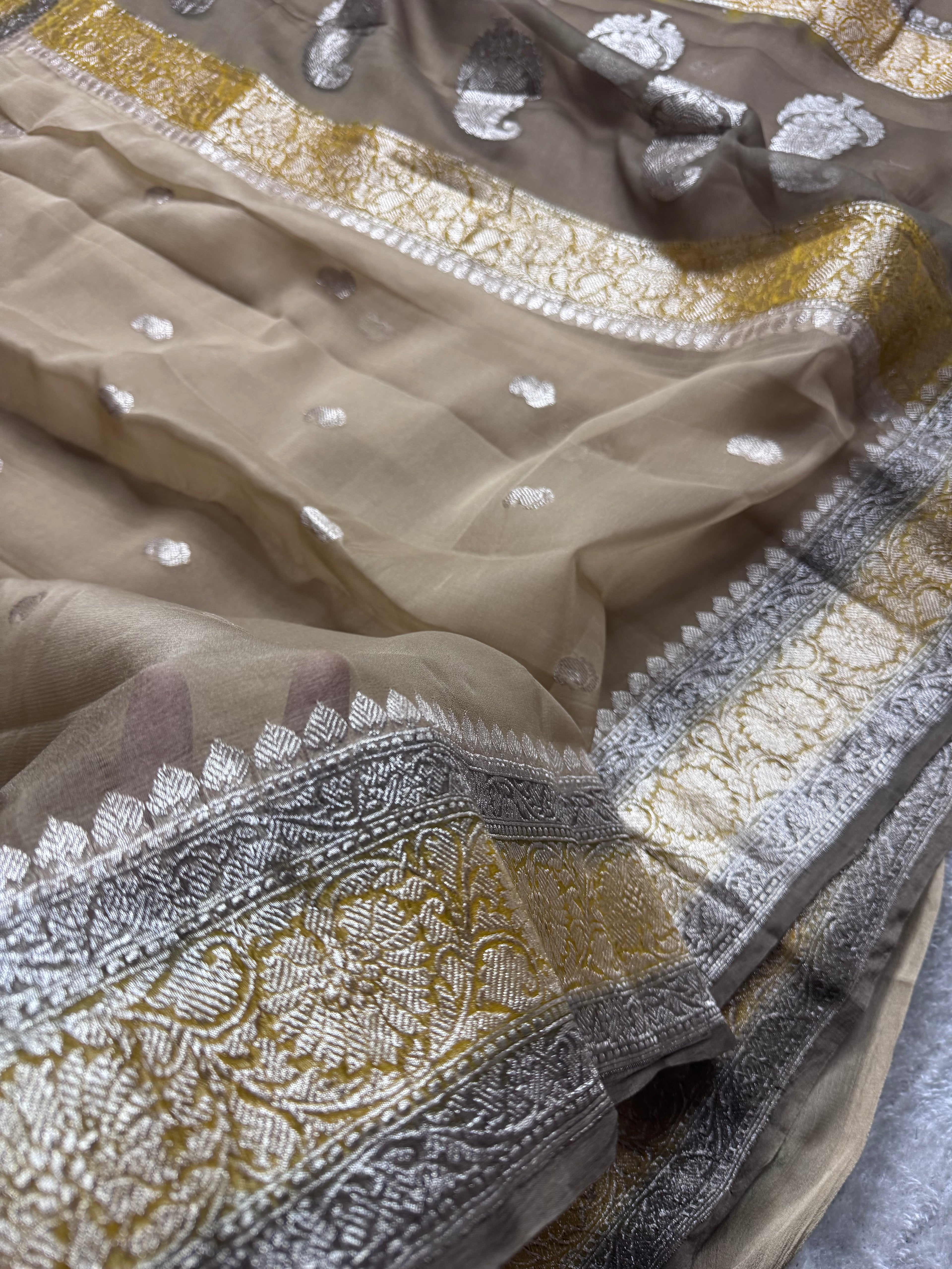 Pure khaddi Chiffon Silk Banarasi Border Booti 3d Saree