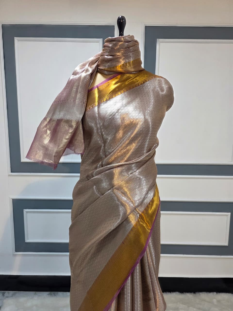 Pure Tissue Kanjivaram Silk Banarasi Saree