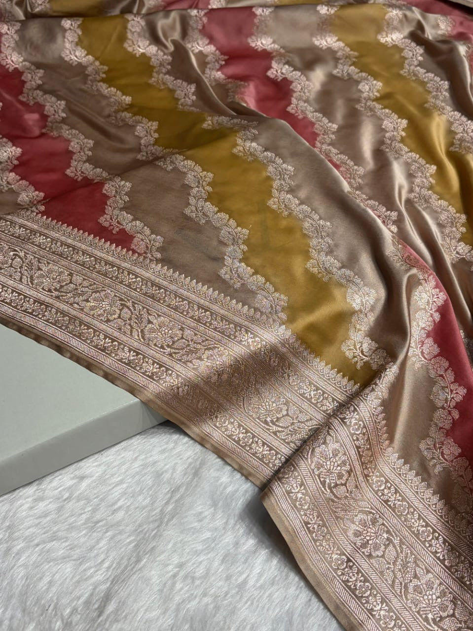 Rangkat Mashru Katan Silk Banarasi Saree