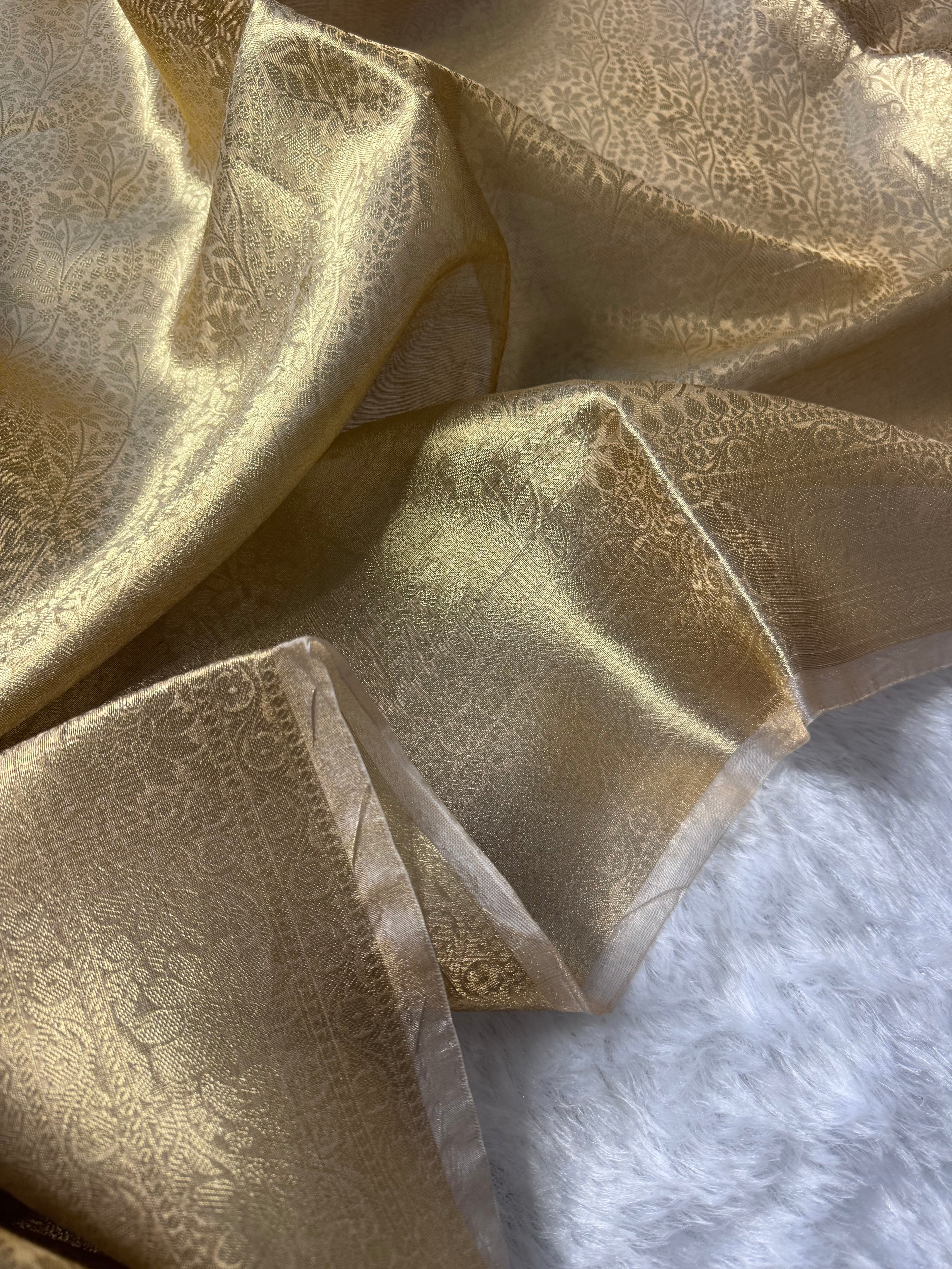 Off White Pure Tissue Silk Banarasi Saree