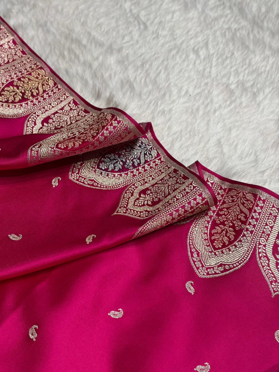 Rani Pink Meenakri Mashru Katan Silk Banarasi Saree