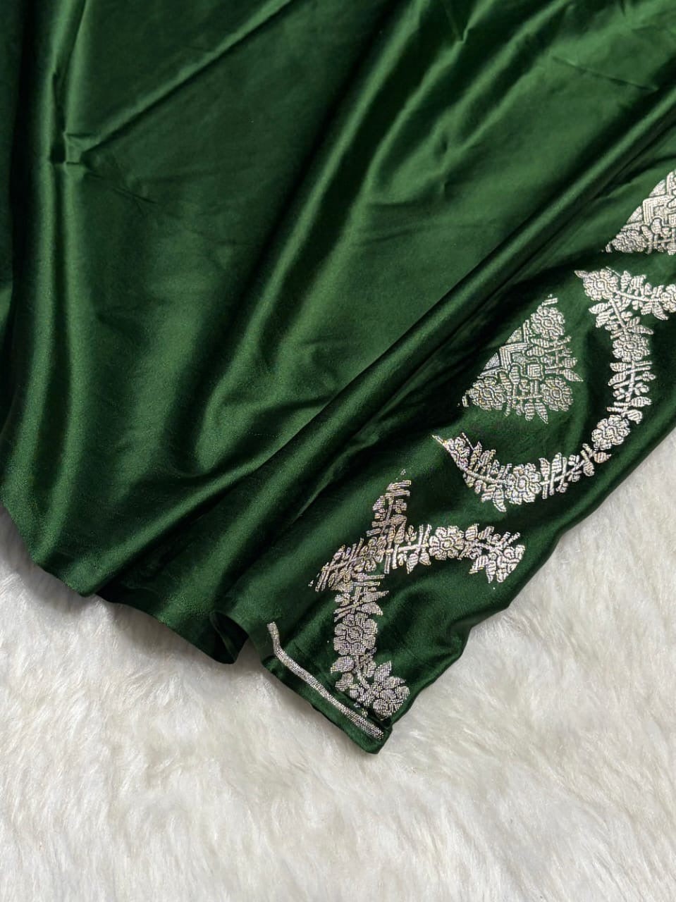 Bottle Green Meenakari Mashru Katan Silk Banarasi Saree