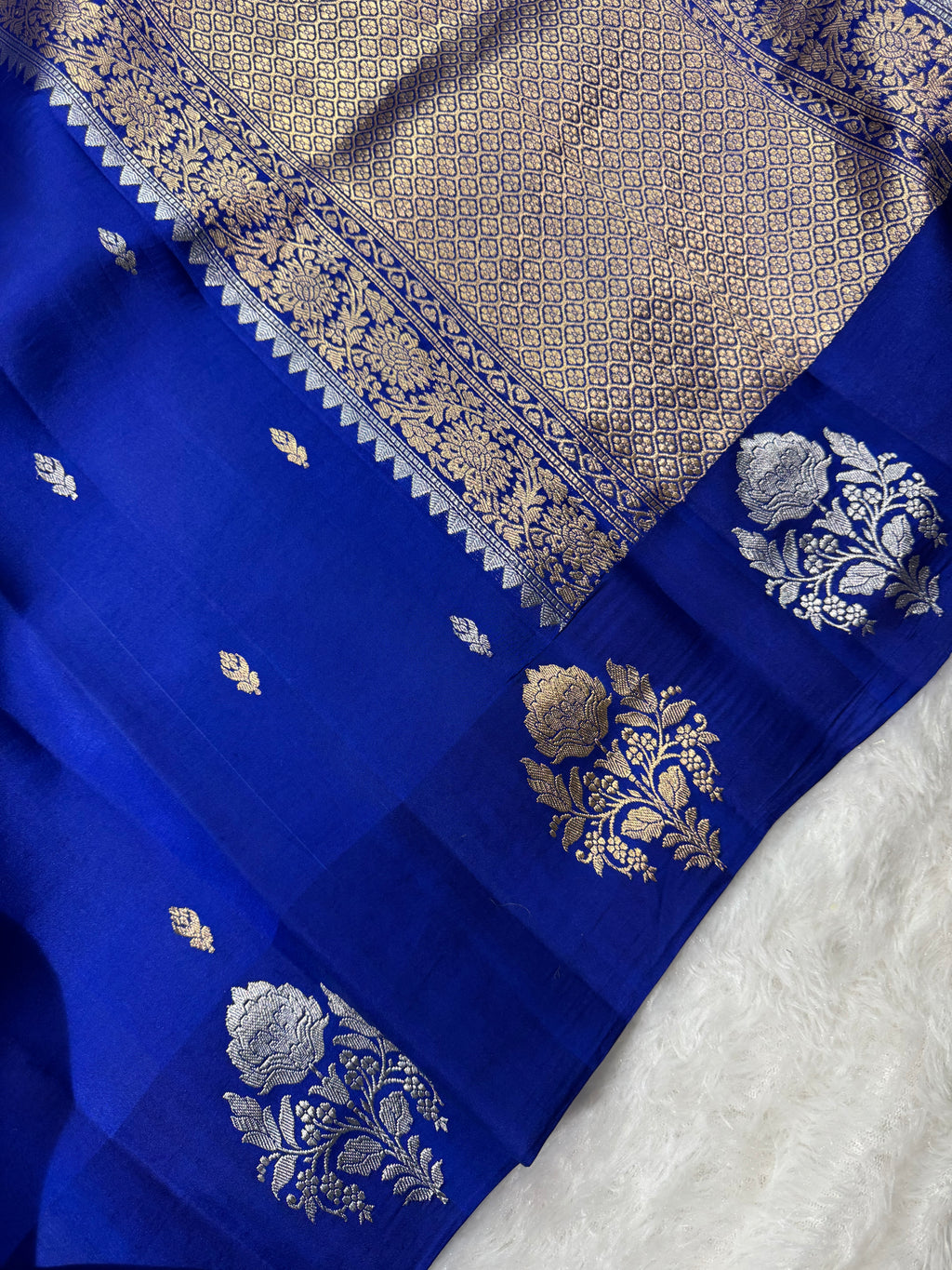 Royal Blue Sona & Roopa Pure Raw Mango Silk Banarasi Saree