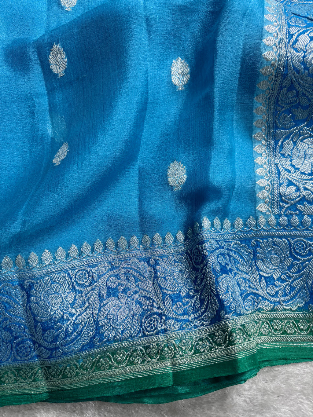 Pure khaddi Chiffon Silk Banarasi Border Booti 3d Saree