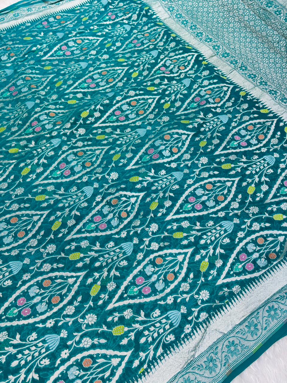 Teal Green Pure Tusser Georgette With Floral Meenakari Jall Banarasi Saree