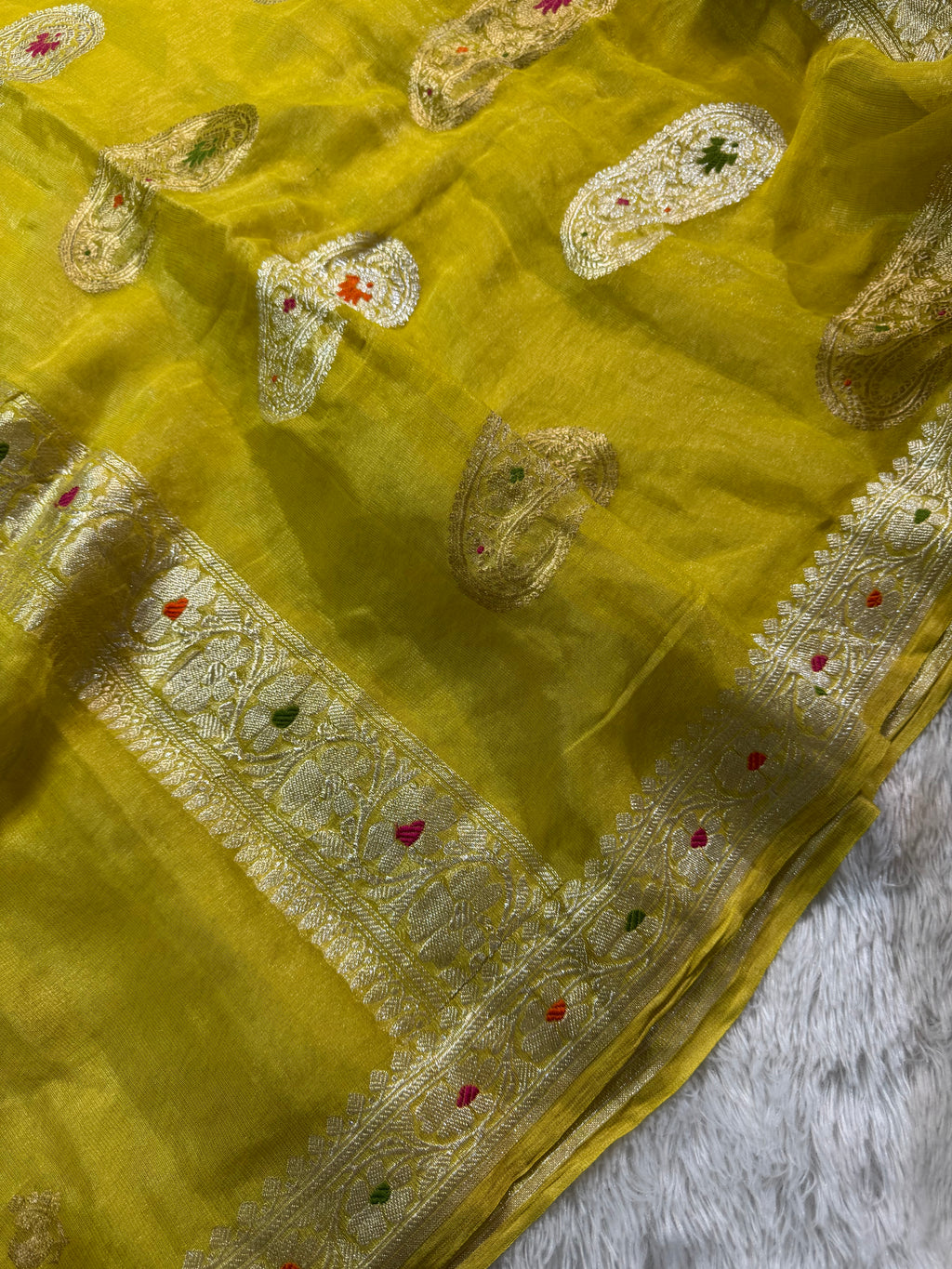 Yellow Pure Khaddi Tissue Chiffon Sona & Roopa Meenakari Banarasi Saree