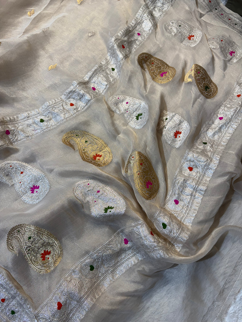 Natural Pure Khaddi Tissue Chiffon Sona & Roopa Meenakari Banarasi Saree
