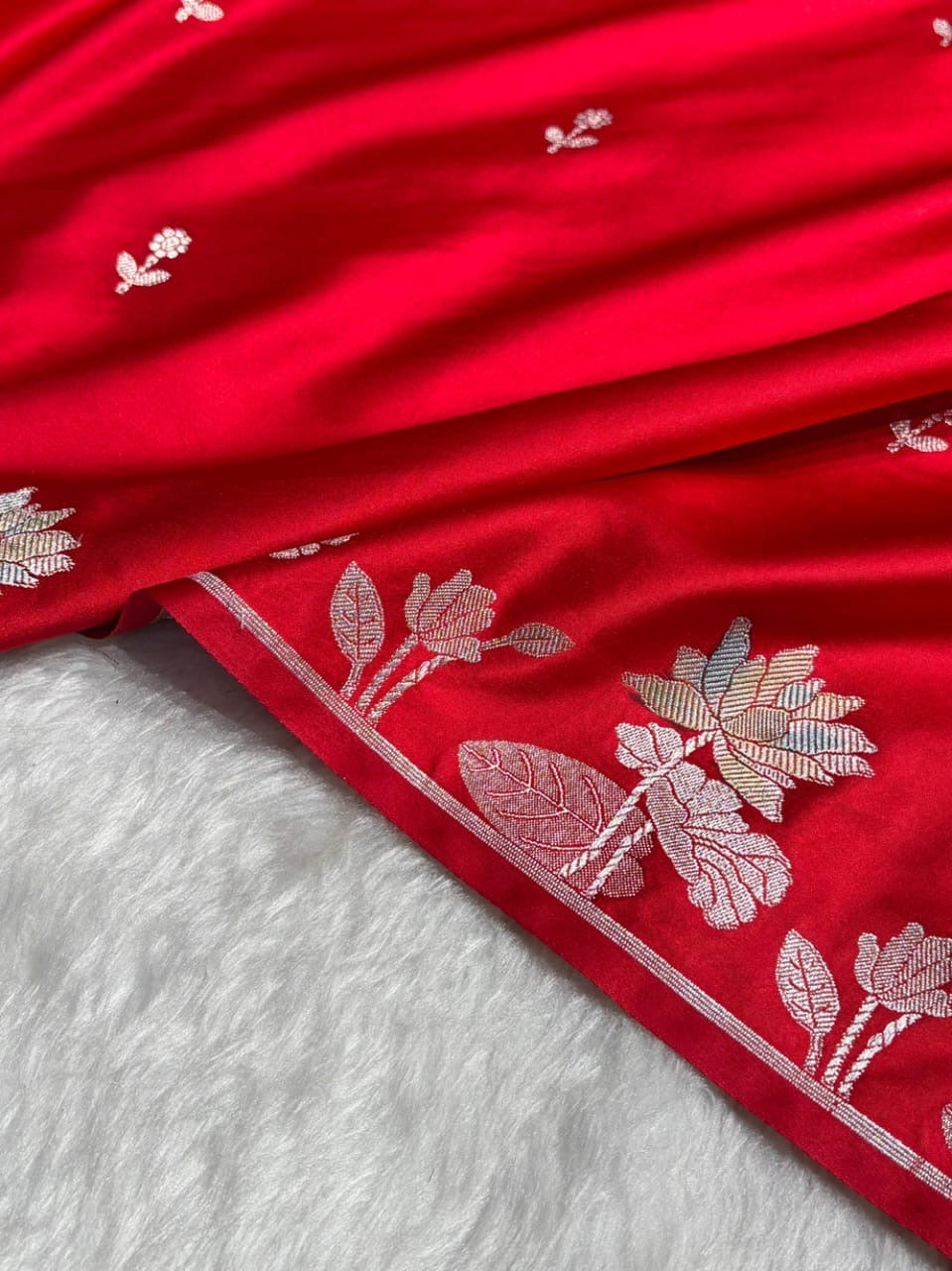 Red Meenakari Mashru Katan Silk Banarasi Saree