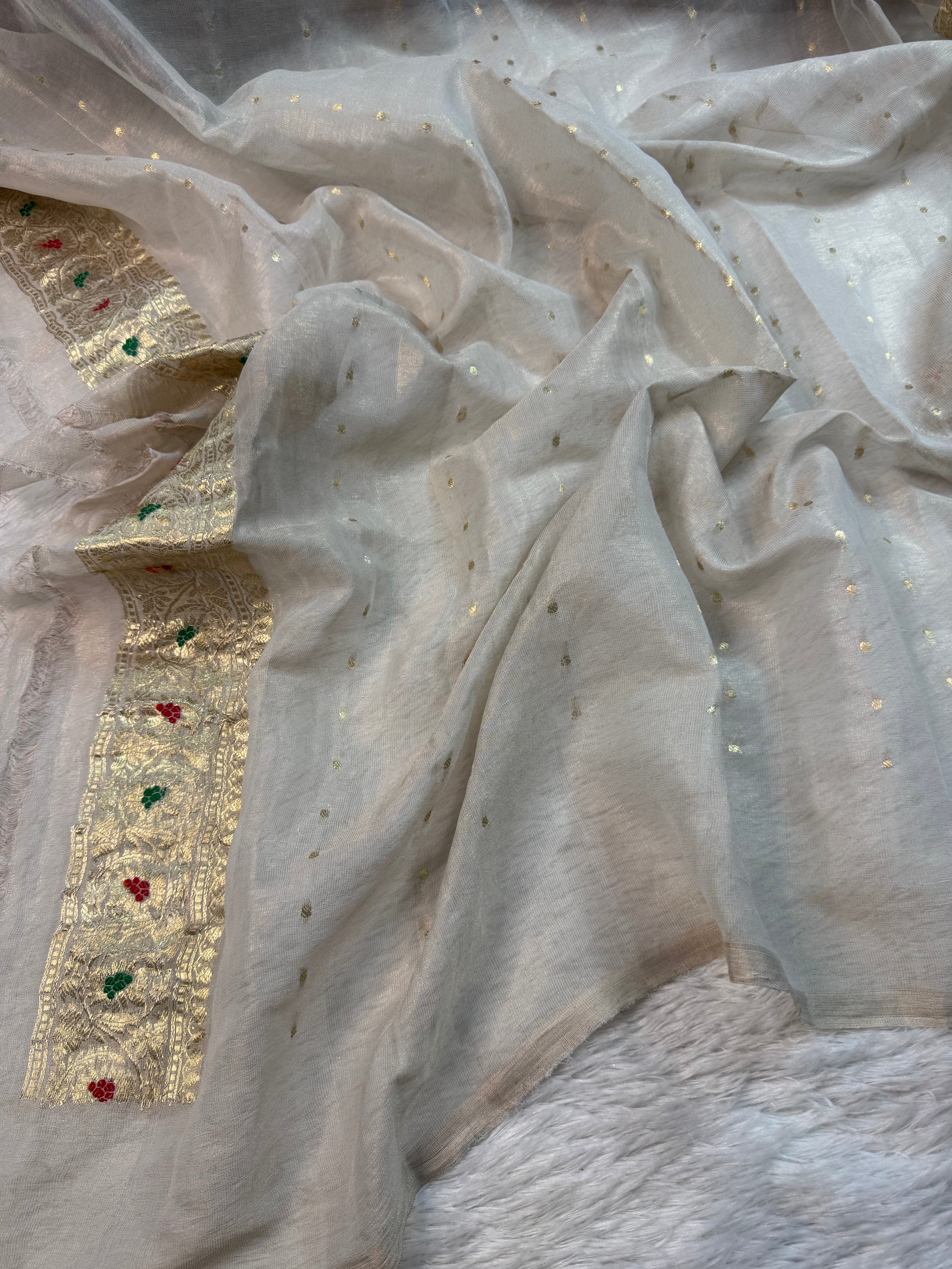 Natural Pure Khaddi Tissue Chiffon Water & Roopa Zari Meenakari Banarasi Saree