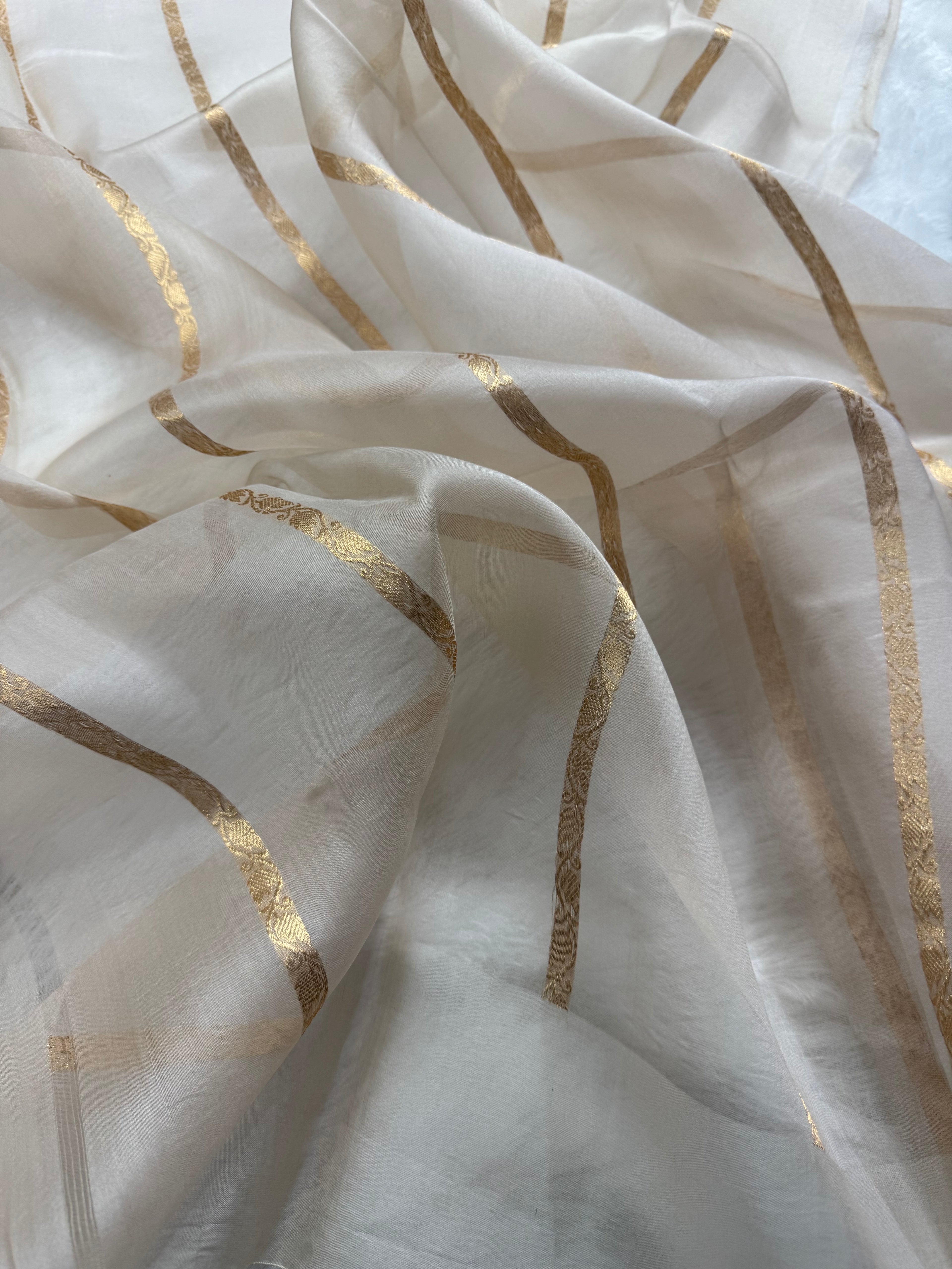 Creamish White Pure Kora Organza Silk Banarasi Saree