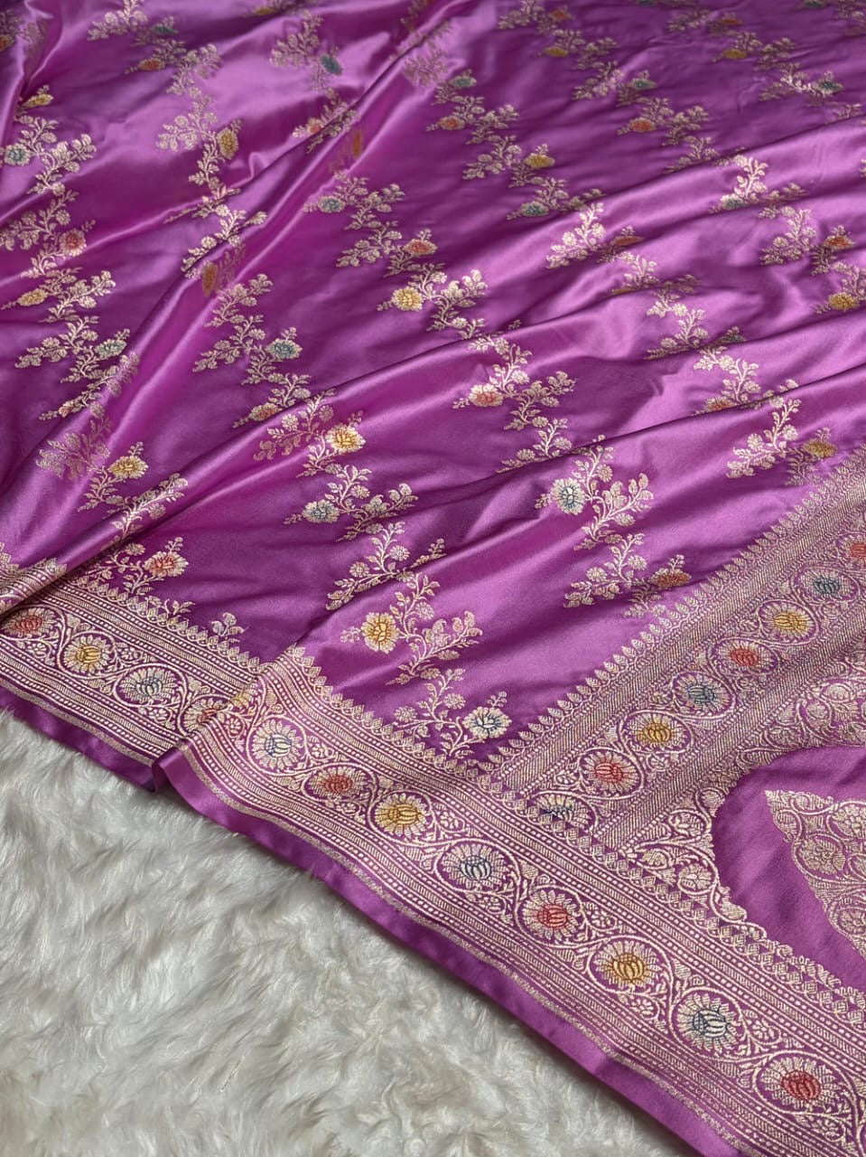 Lavender Meenakari Mashru Katan Silk Banarasi Saree