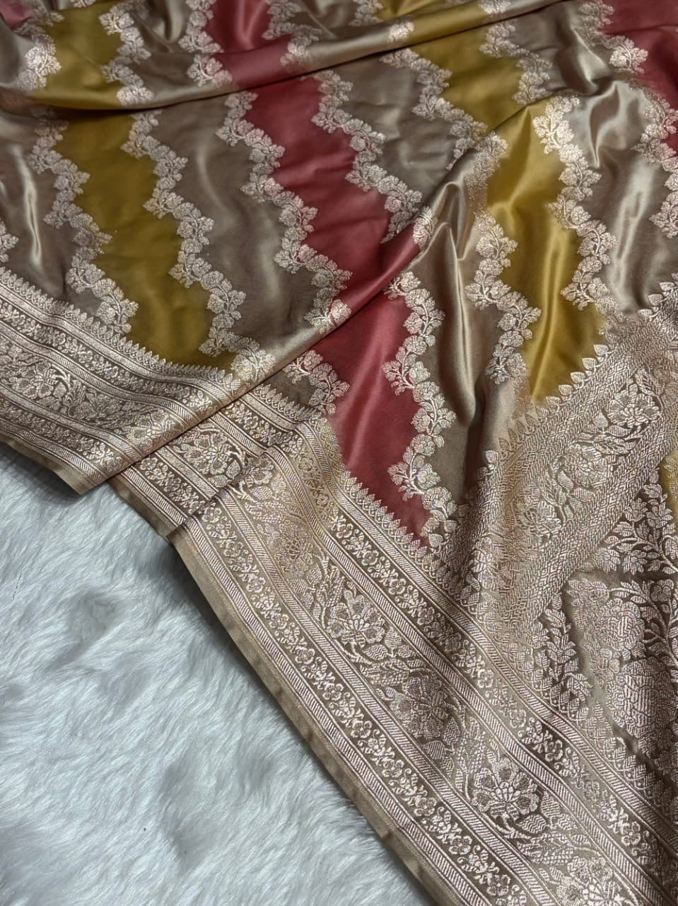Rangkat Mashru Katan Silk Banarasi Saree