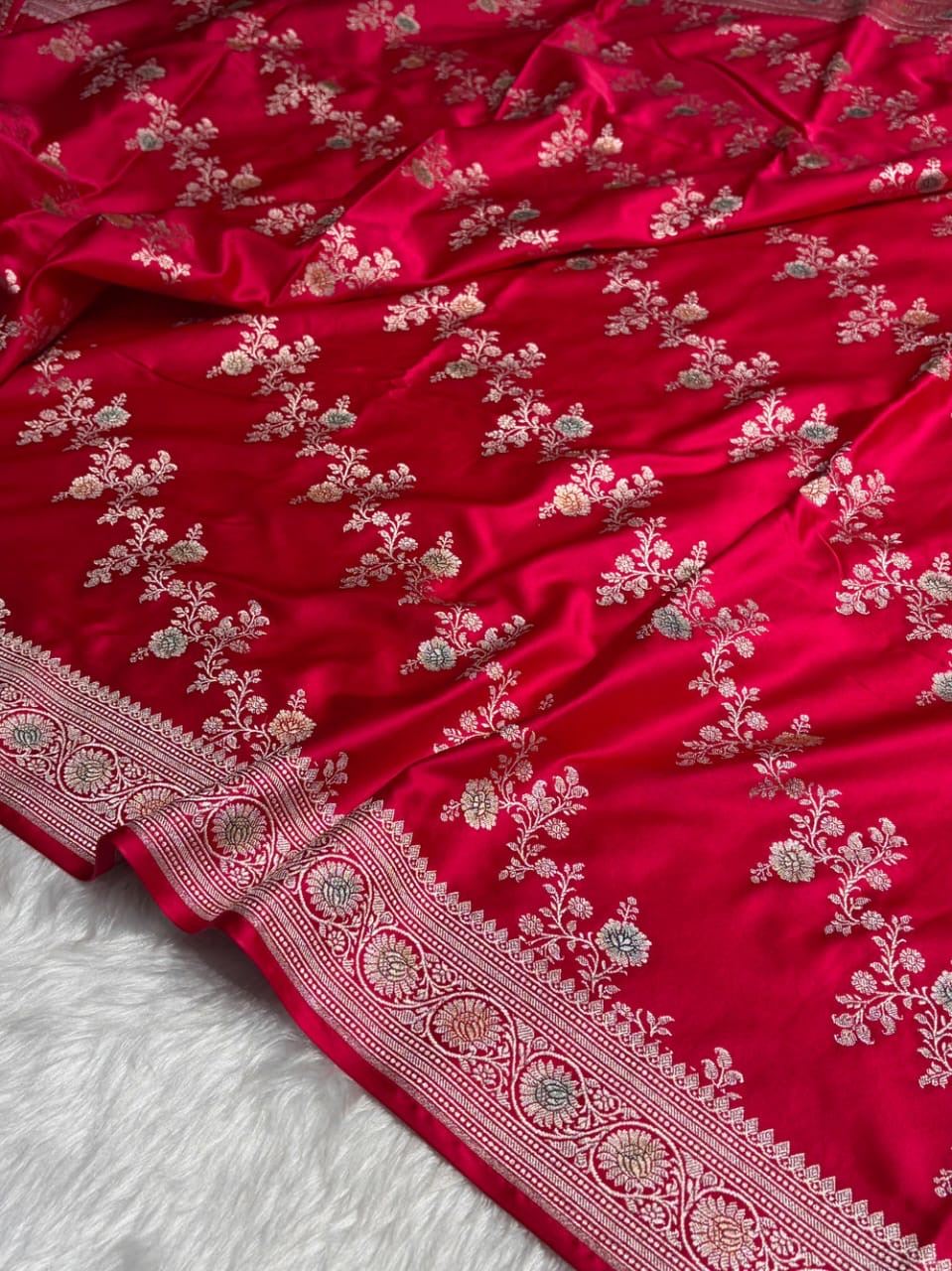 Red Meenakari Mashru Katan Silk Banarasi Saree