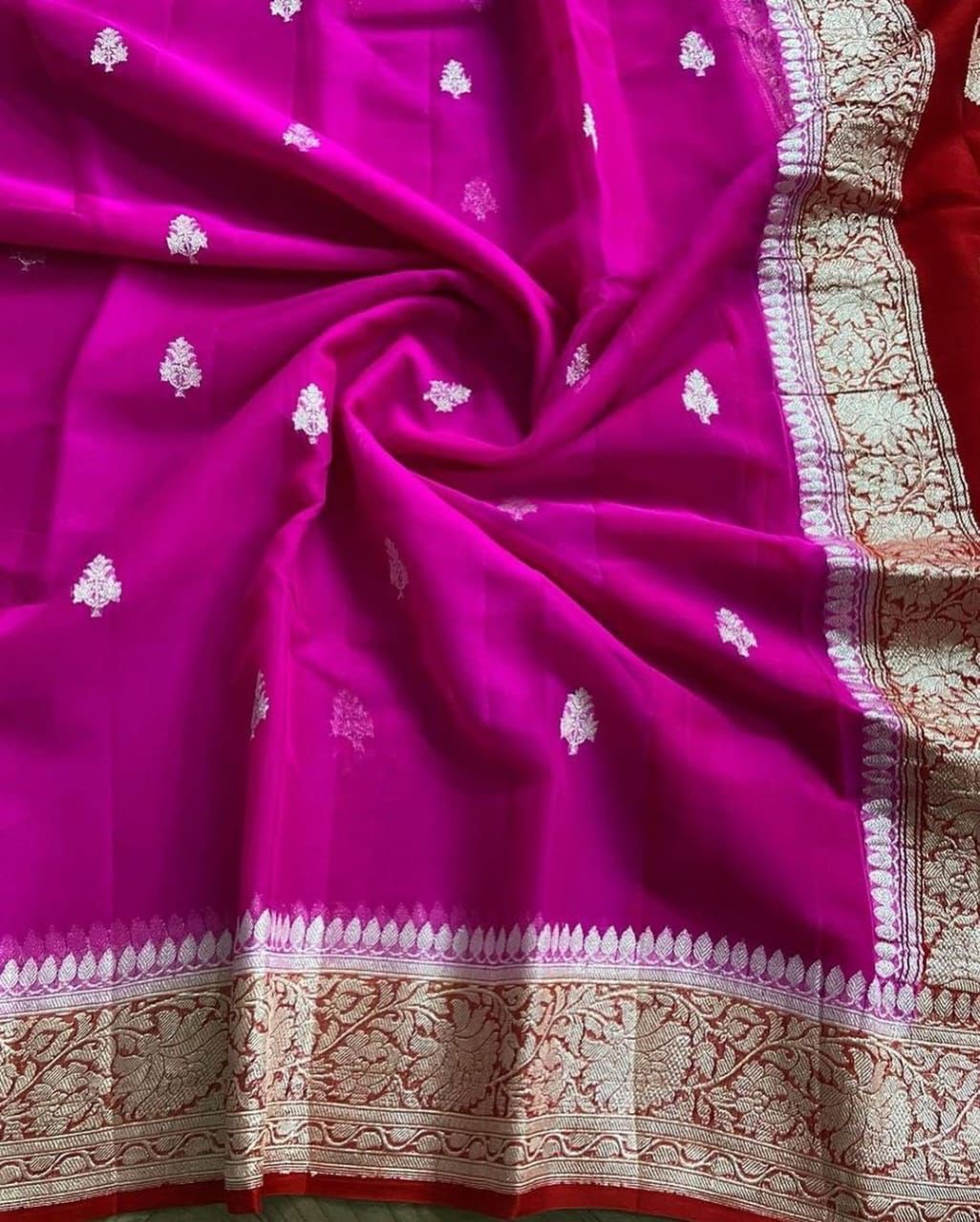 Red & Rani Pure khaddi Chiffon Silk Banarasi Saree