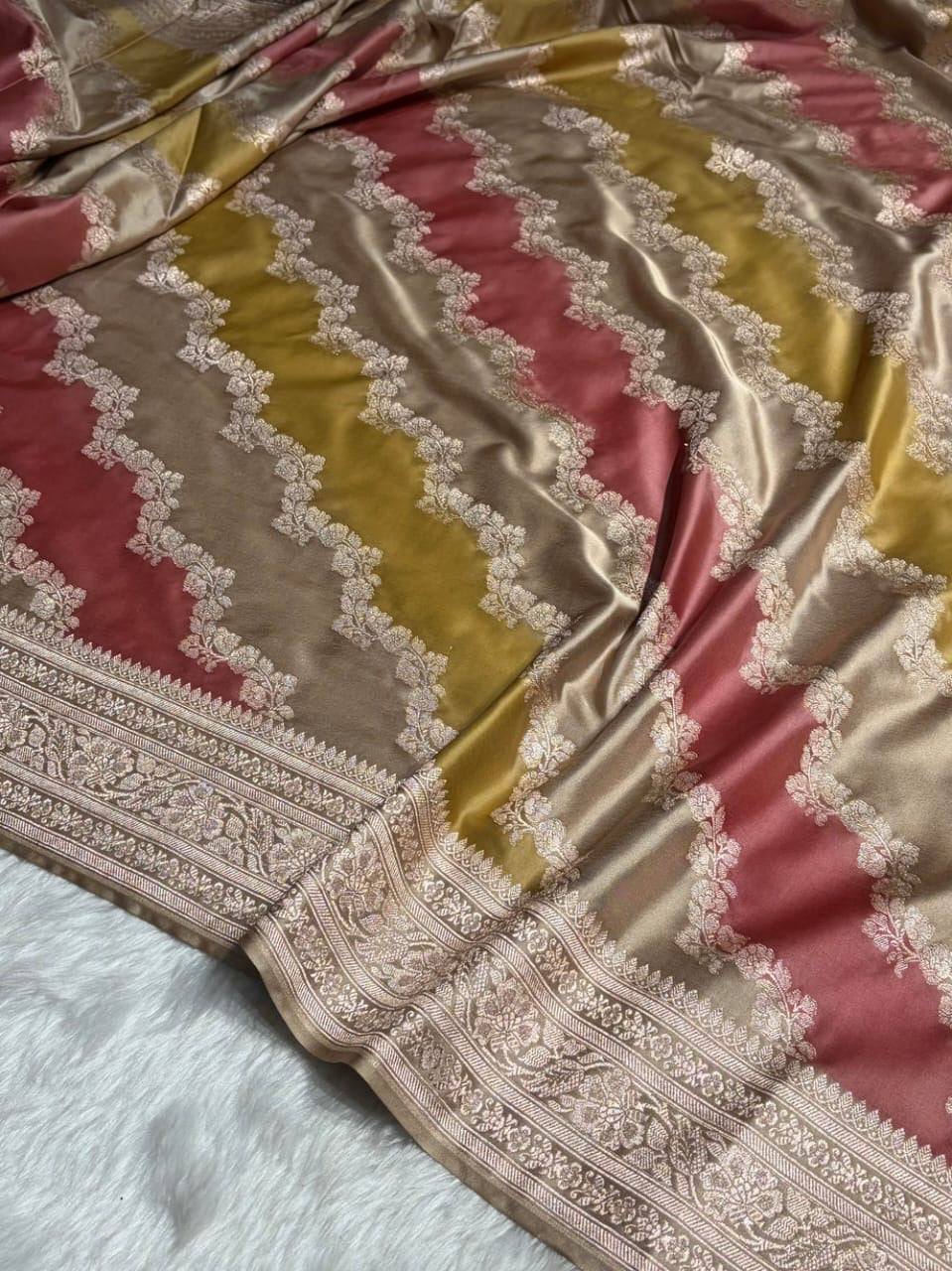 Rangkat Mashru Katan Silk Banarasi Saree
