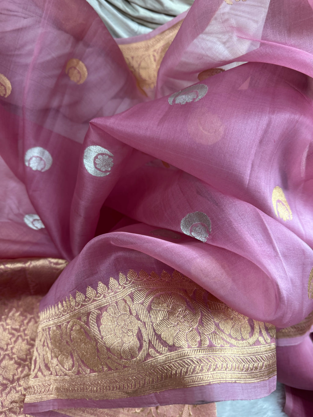 Chand Tara Sona & Roopa Pure Kora Organza Silk Banarasi Saree
