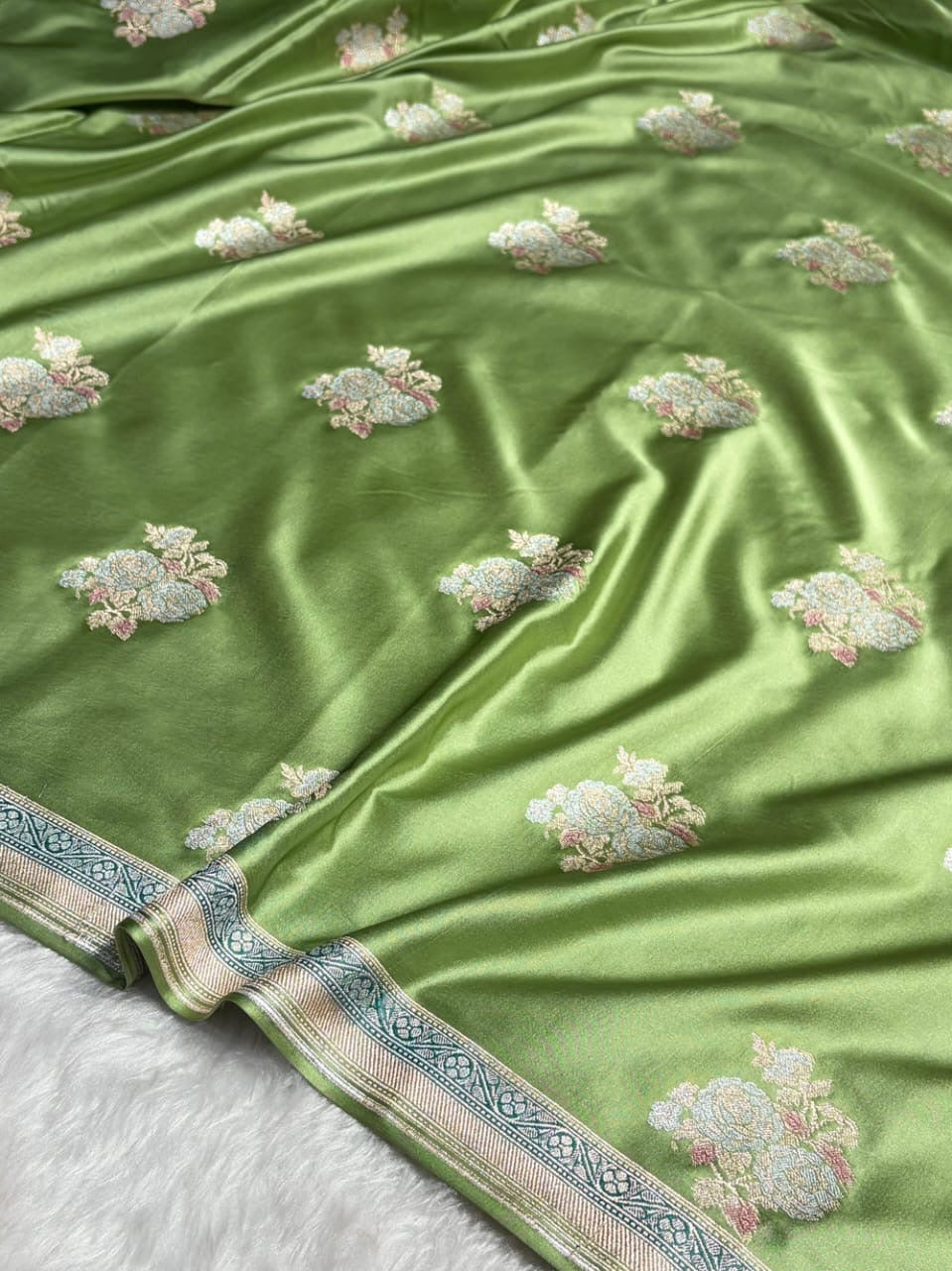 Pista Meenakari Mashru Katan Silk Banarasi Saree
