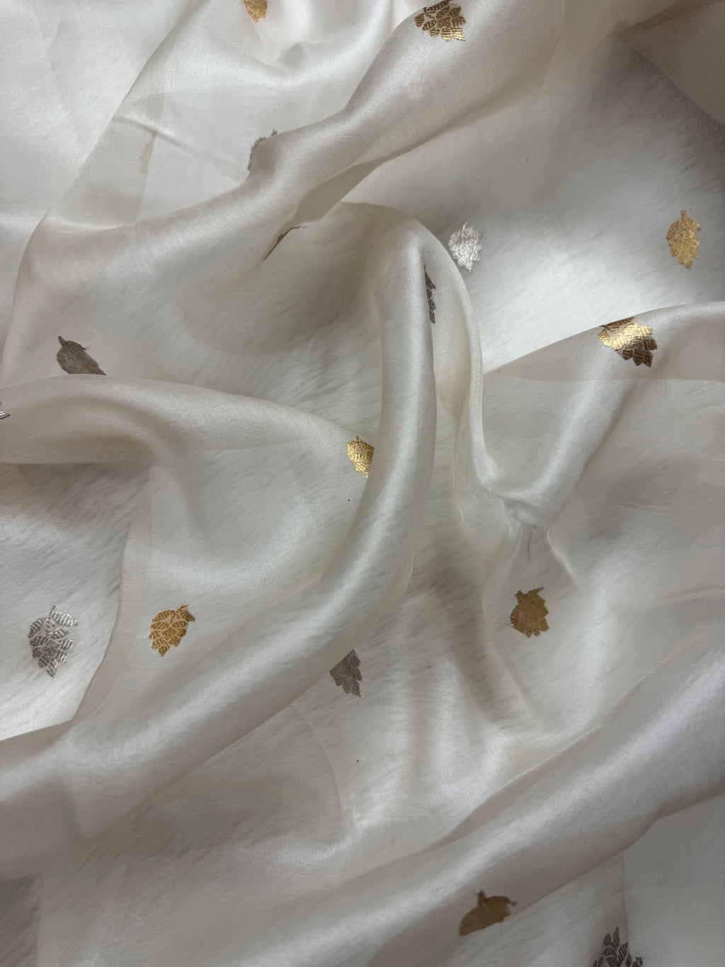 Creamish White Pure Kora Organza Silk Banarasi Saree