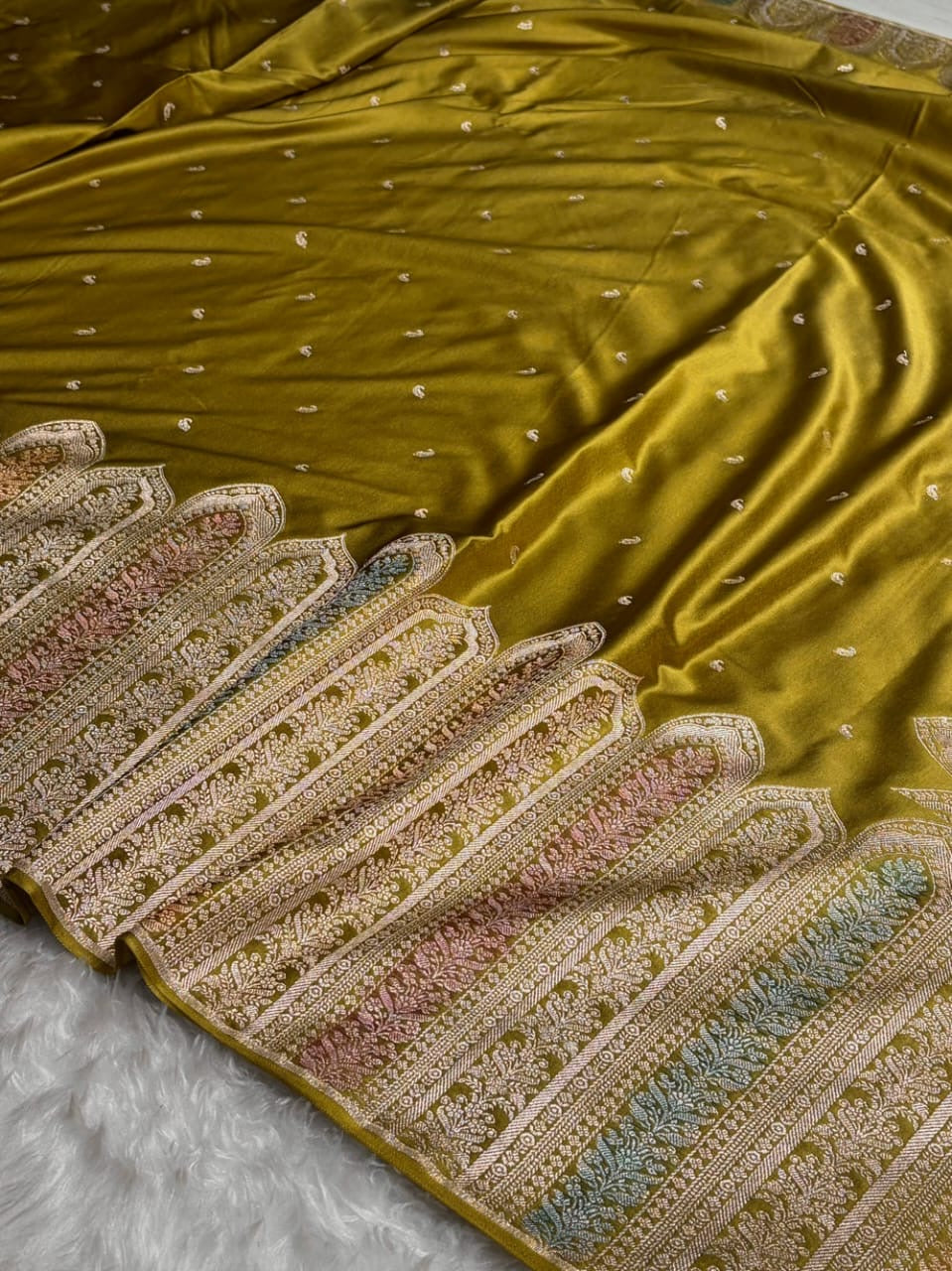 Mustard Green Meenakri Mashru Katan Silk Banarasi Saree