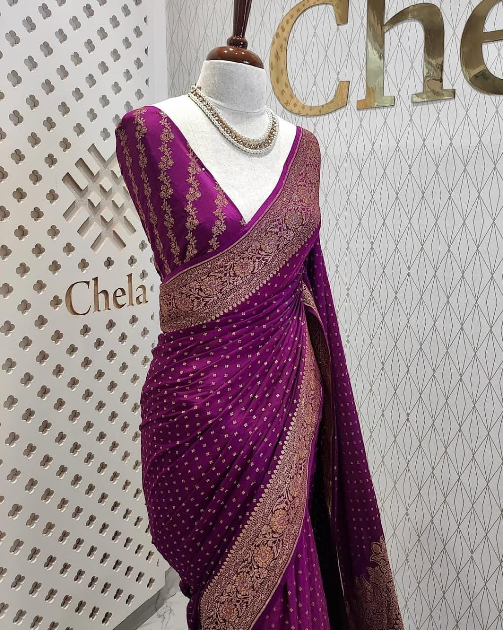 Magenta Pure Khaddi Crep Silk Banarasi Saree