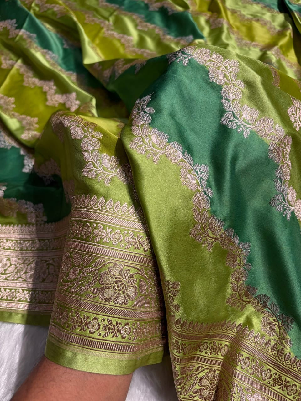 Rangkat Mashru Katan Silk Banarasi Saree