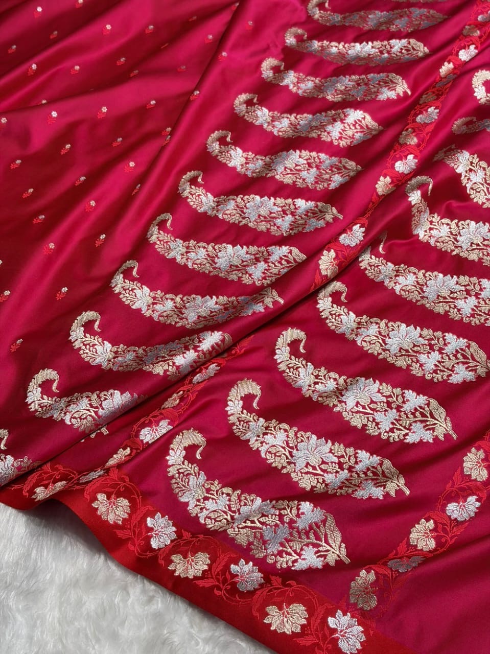 Rani Pink Sona Roopa Mashru Katan Silk Banarasi Saree