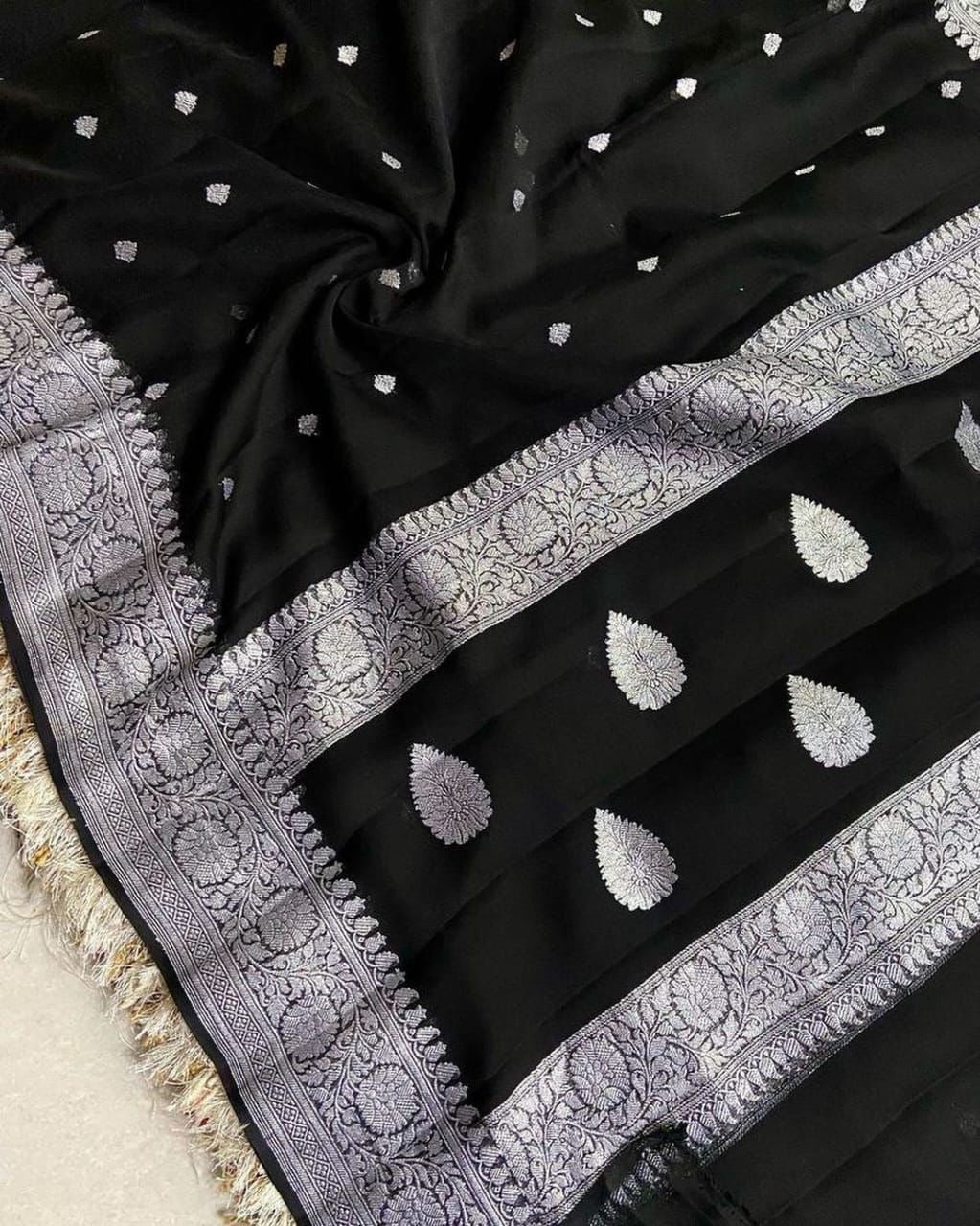Black Pure khaddi Chiffon Silk Banarasi Saree