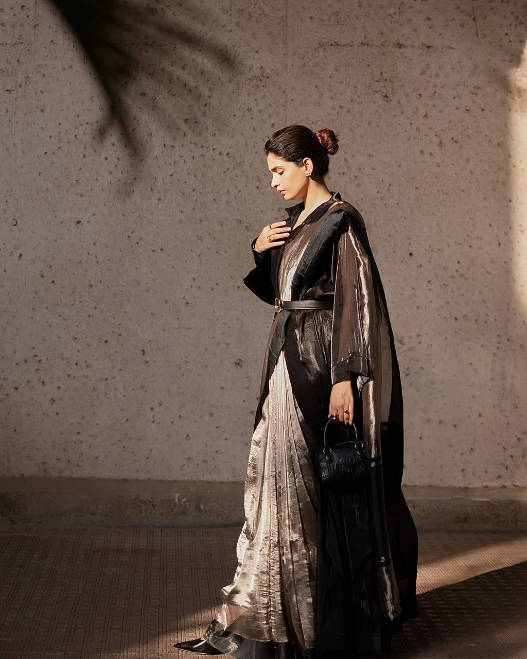 Black Pure Glass Tissue Silk Banarasi Saree