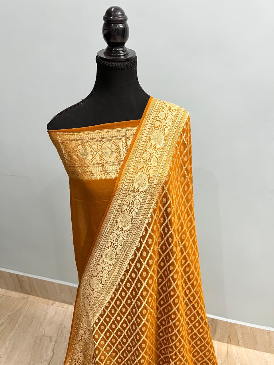 Yellow Gold Pure Khaddi Georgette Banarasi Border Chokdi Booti Saree