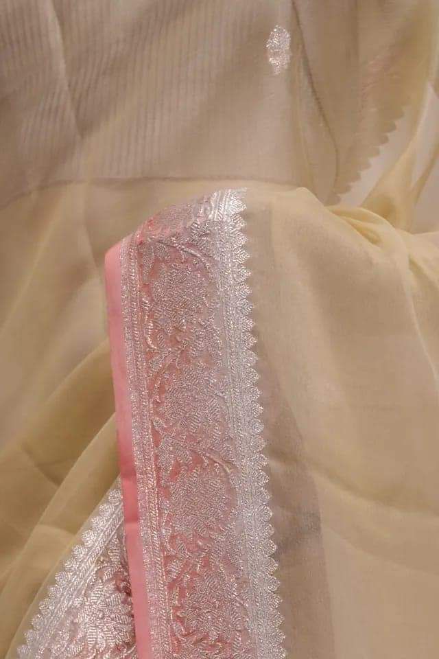Strawberry & Beige Contrast Pure khaddi Chiffon Silk Banarasi Border Booti Saree